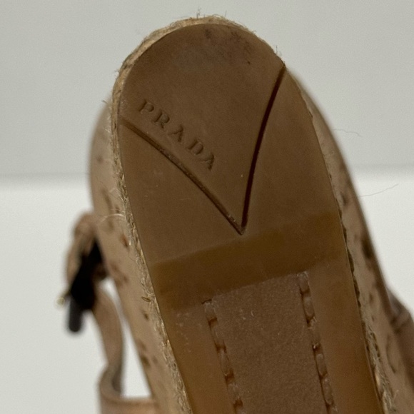 Prada Red Label Taupe/Tan Braided Leather Wedge Sandals EUC - Picture 9 of 13